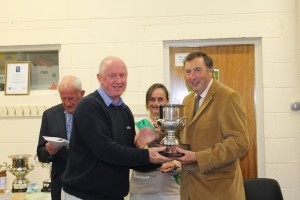 Jim Curtin winner of the 3 jar for Cork beekeepers